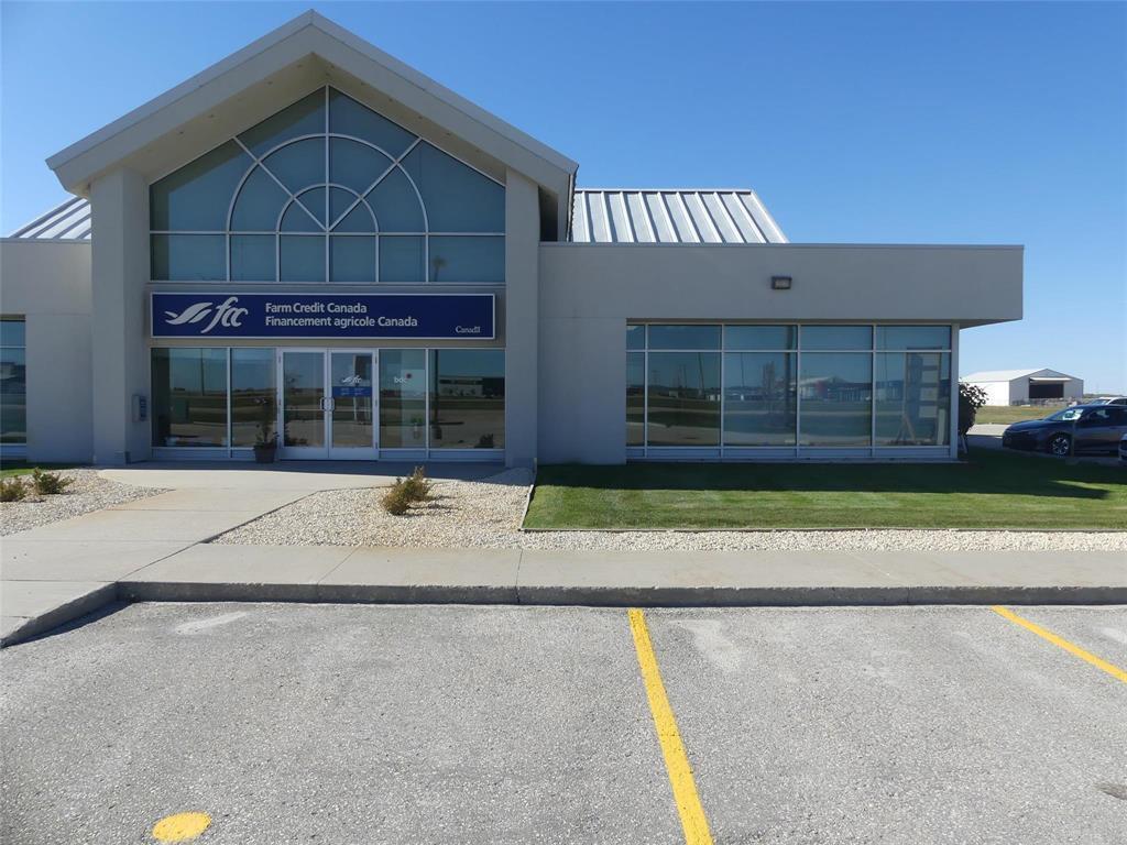 330 12 Highway, steinbach, Manitoba